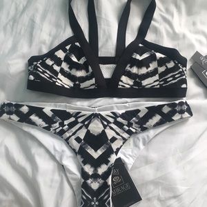 Ripcurl mirage chakra bikini top